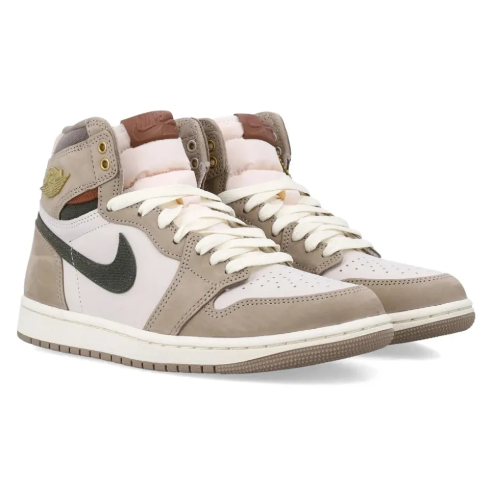 Sport Shoes