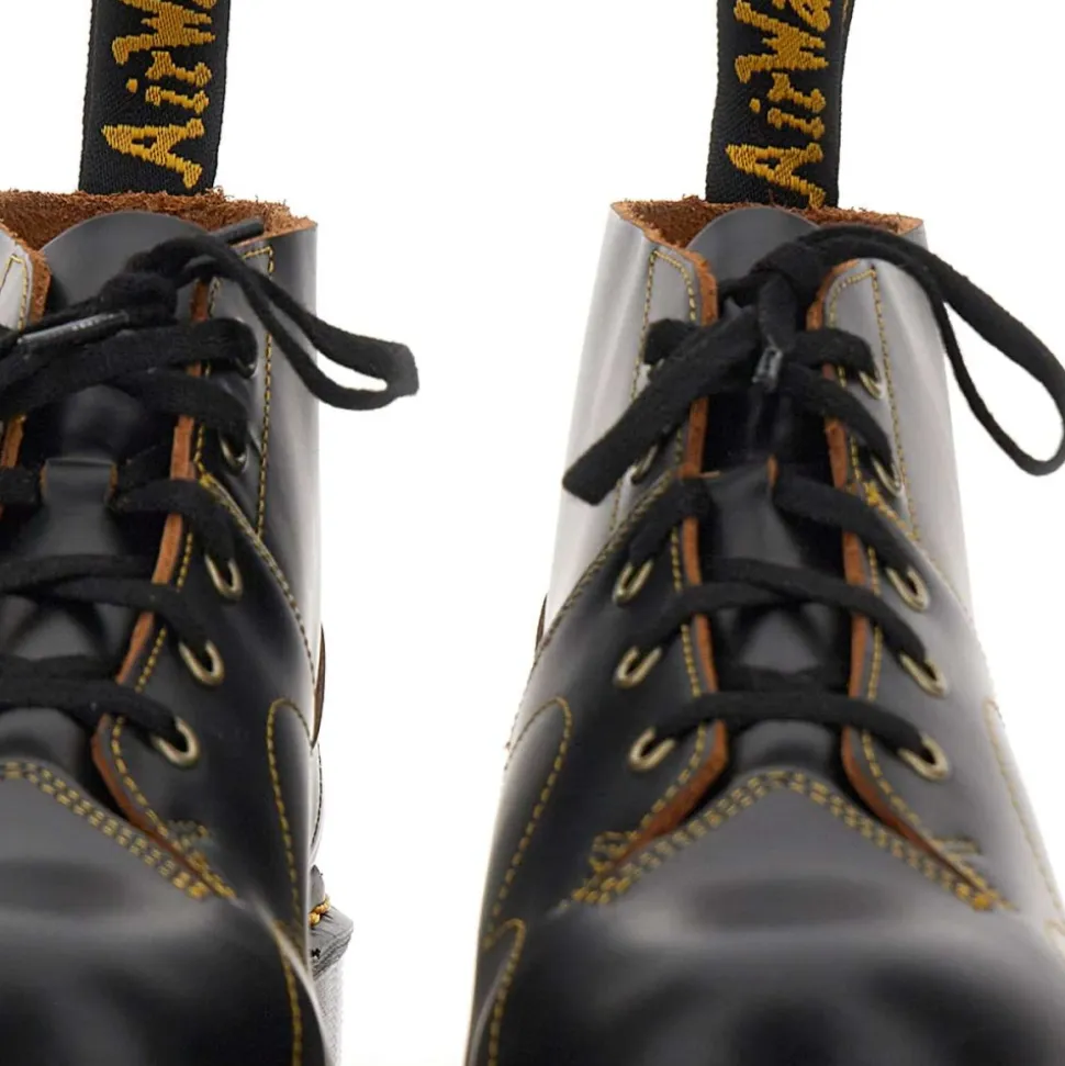 Stivali Neri di Dr. Martens