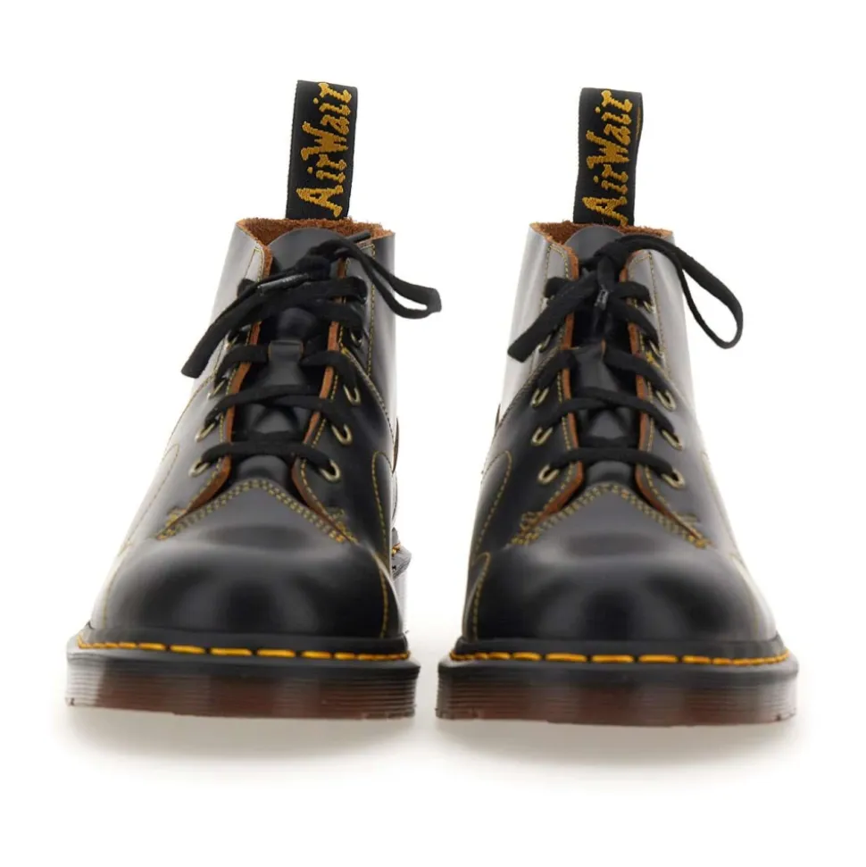 Stivali Neri di Dr. Martens