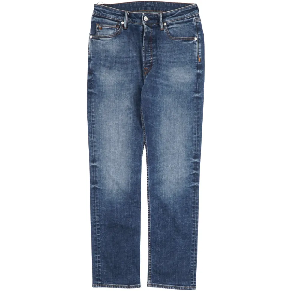Straight Jeans