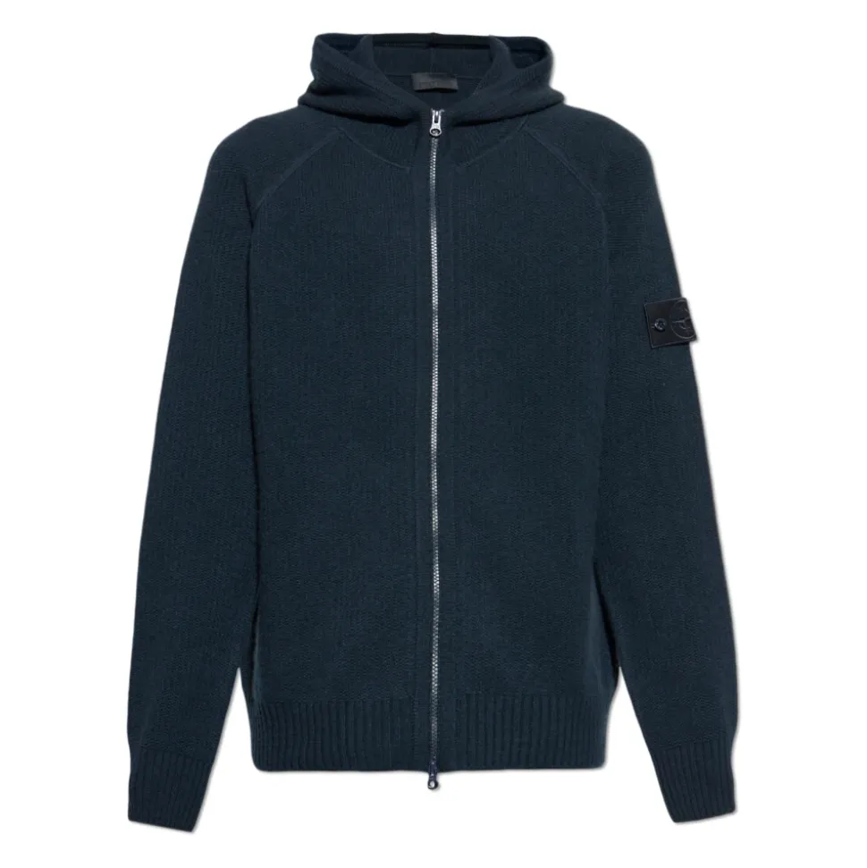 Sweatshirts & Hoodies