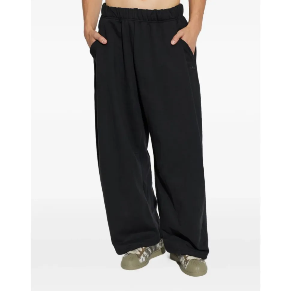 Training Trousers