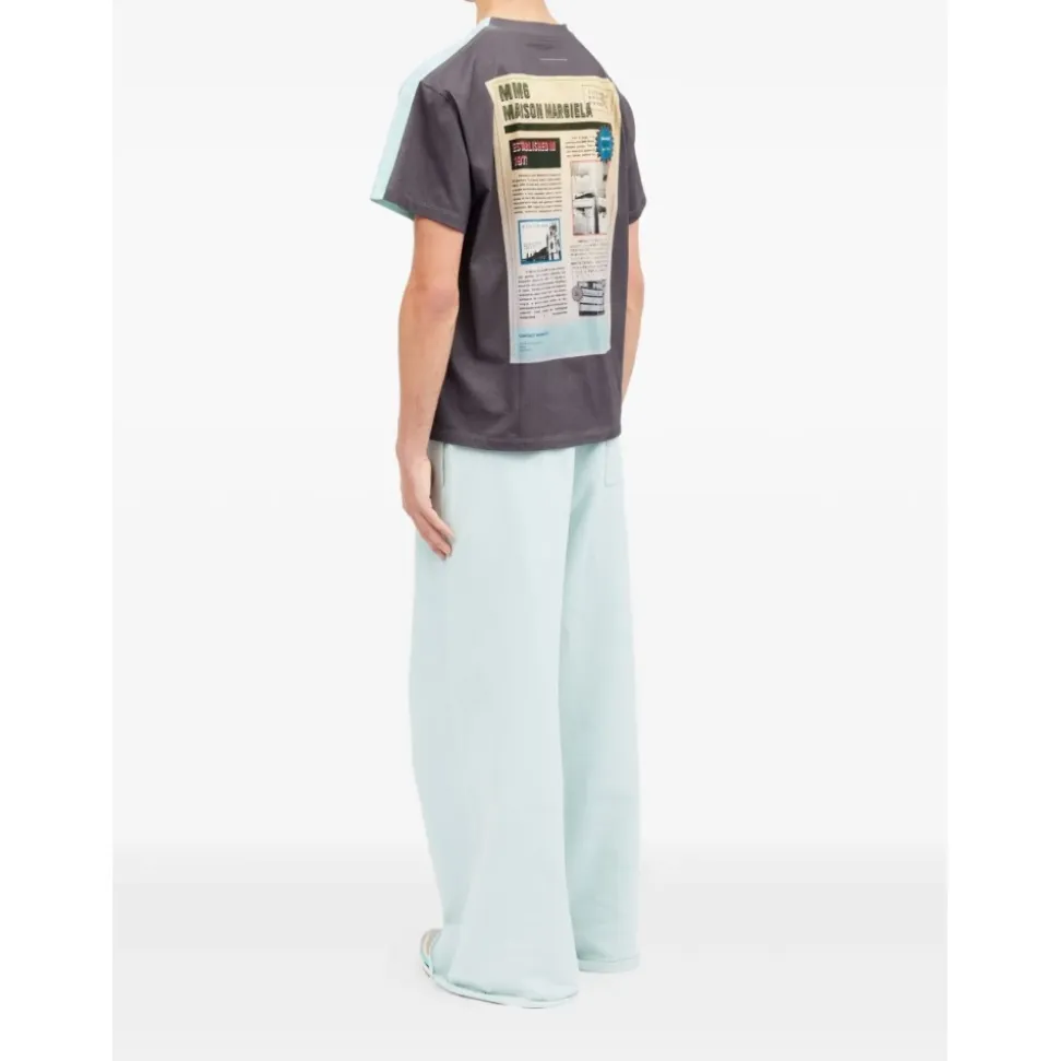 T-shirt con pubblicità telefonica