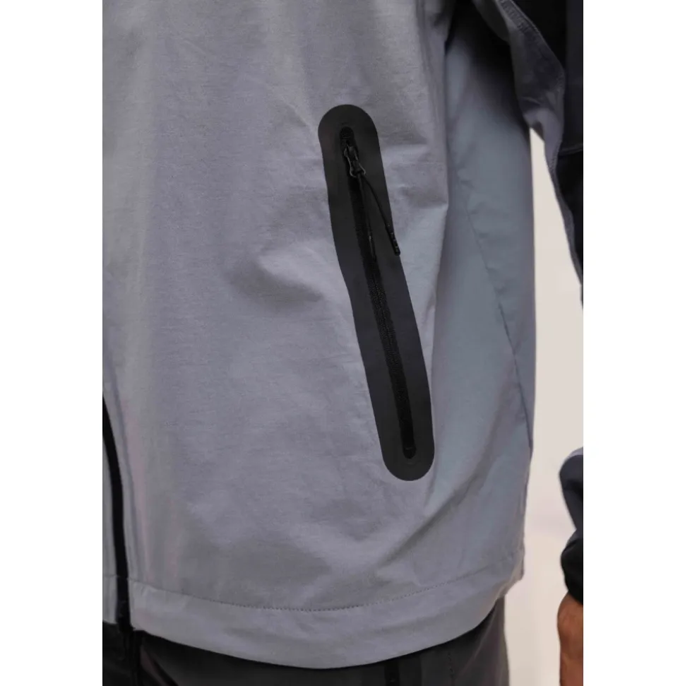 Tuta Tech Woven