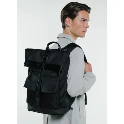 Zaino con Patta Strutturato